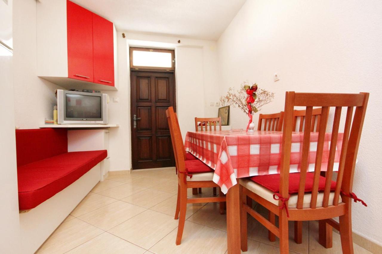 Apartments By The Sea Sevid, Trogir - 9468 Bagian luar foto