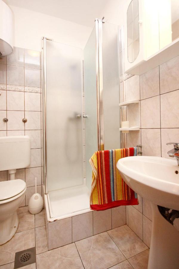Apartments By The Sea Sevid, Trogir - 9468 Bagian luar foto