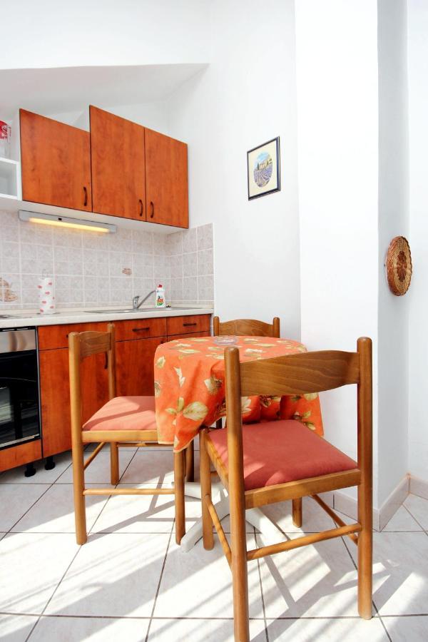 Apartments By The Sea Sevid, Trogir - 9468 Bagian luar foto