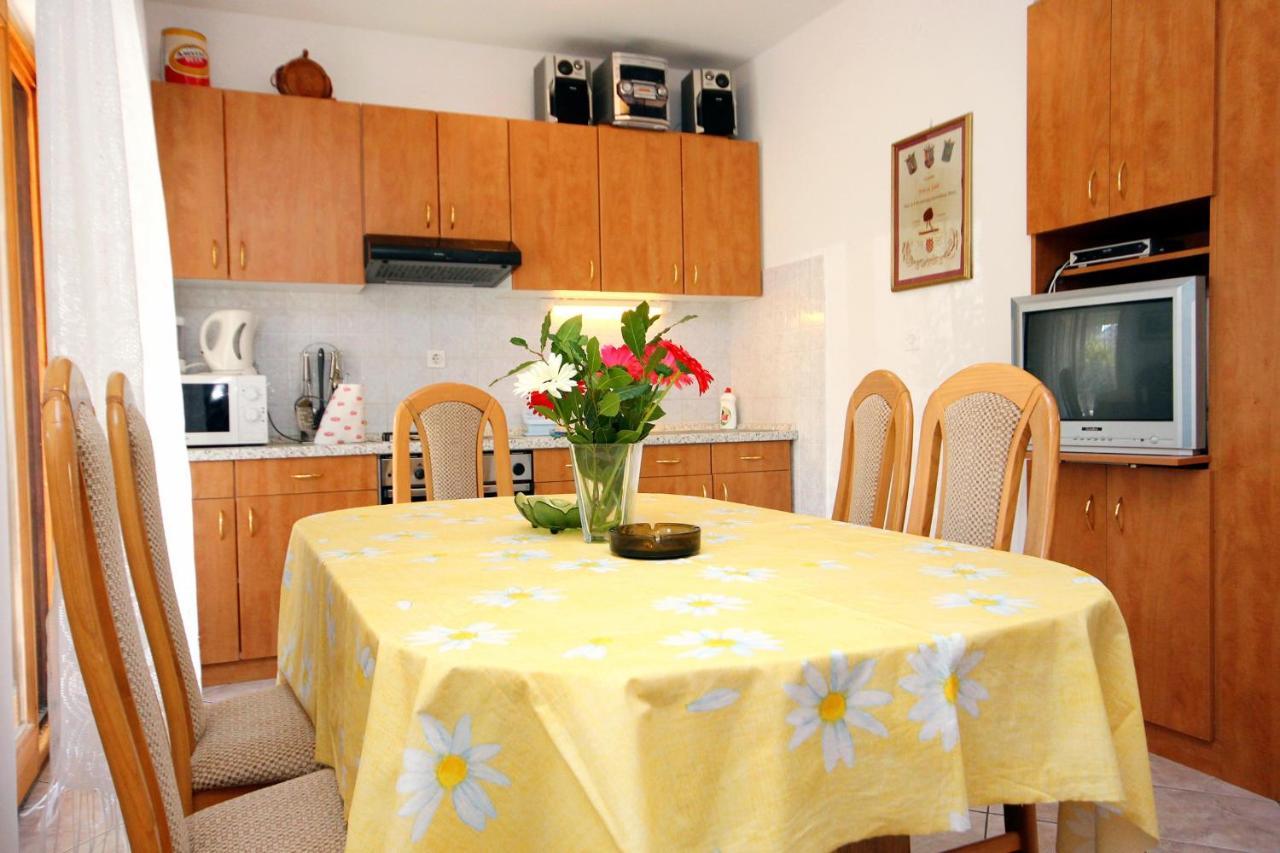 Apartments By The Sea Sevid, Trogir - 9468 Bagian luar foto